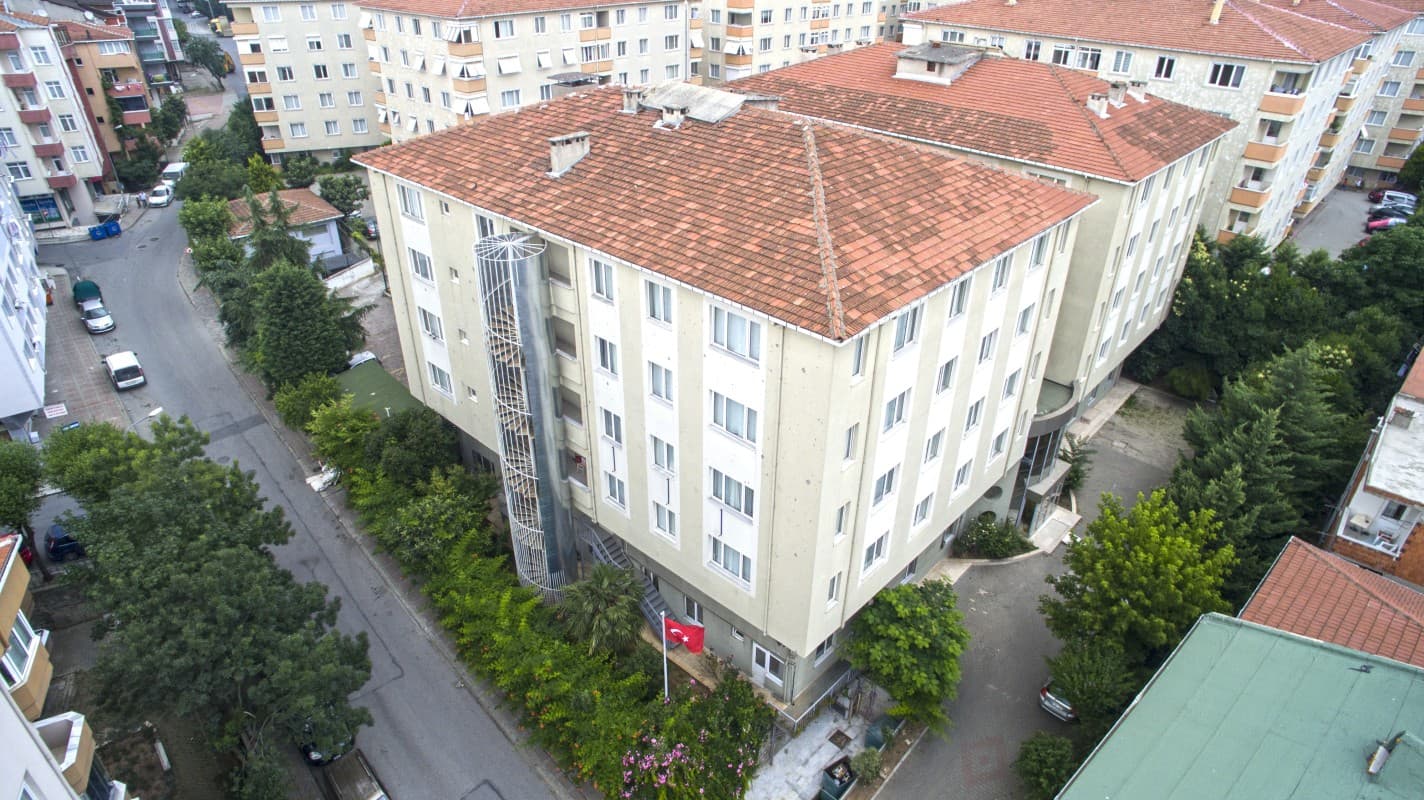 Üsküdar Yükseköğretim Kız Öğrenci Yurdu Üsküdar dış cephe