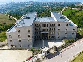 Kocaeli Yükseköğretim Kız Öğrenci Yurdu dış cephe