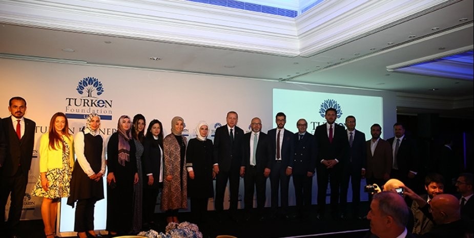Cumhurbaşkanımız, TÜRKEN Vakfı İngiltere Geleneksel Yemeğindeydi