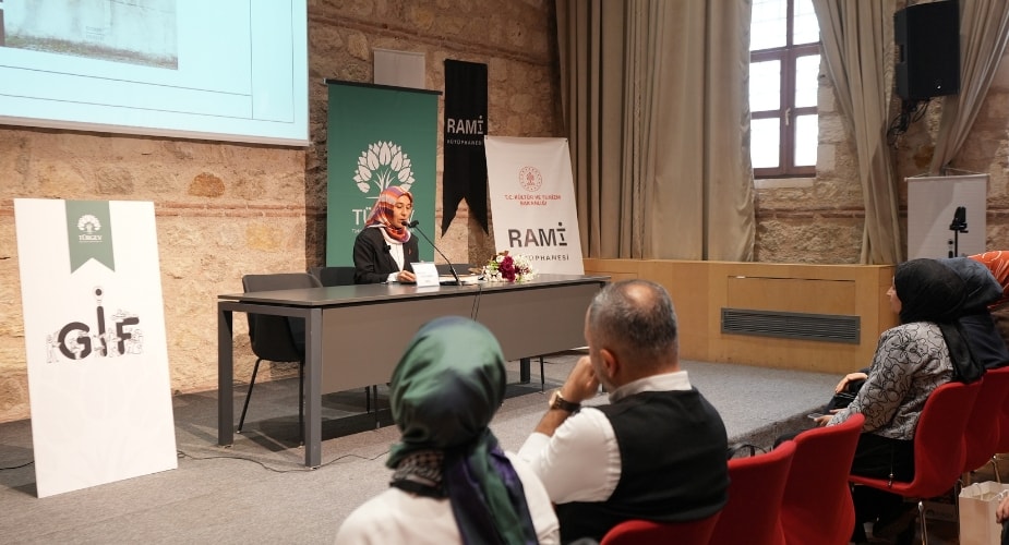 TÜRGEV Gazze Okuryazarlık Eğitimi ile Gençler Tanıklığın Dilini Okuyor