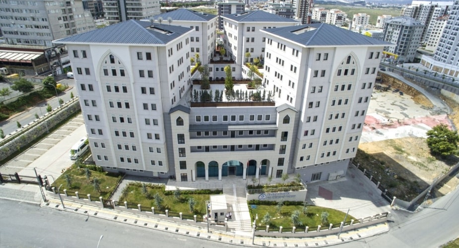 İstanbul Başakşehir'de Üniversiteye Yakın, Güvenli Yurt Deneyimi